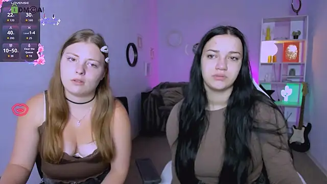 Snapshot of melani_bumm chatting on 10/03/25, 05:48 melani bumm online show from 10/03/25, 05:48