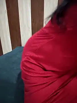 Snapshot of your_favourite_bhabhi chatting on 11/22/25, 06:56 your favourite bhabhi online show from 11/22/25, 06:56