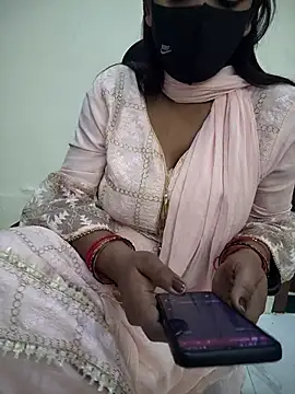 Snapshot of your_favourite_bhabhi chatting on 02/19/26, 06:31 your favourite bhabhi online show from 02/19/26, 06:31