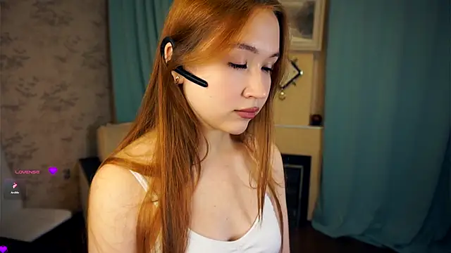 ShariTietge online show from 10/16/25, 07:37