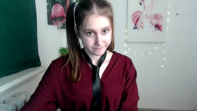 Milka kamila online show from 10/31/25, 02:07