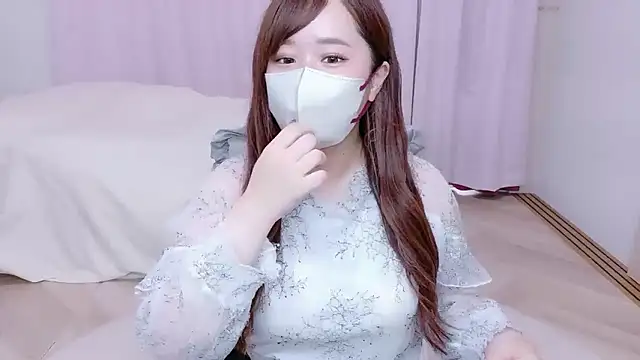 Snapshot of CHIAKI_xxo chatting on 10/04/25, 01:36 CHIAKI xxo online show from 10/04/25, 01:36