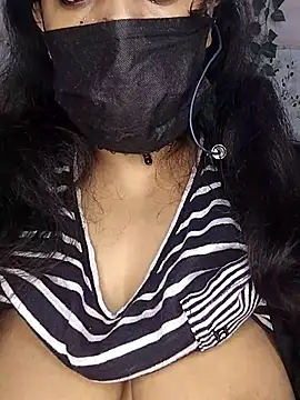 aliyaa9900 online show from 10/15/25, 06:52