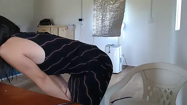 Snapshot of Missforever chatting on 12/14/25, 03:17 Missforever online show from 12/14/25, 03:17