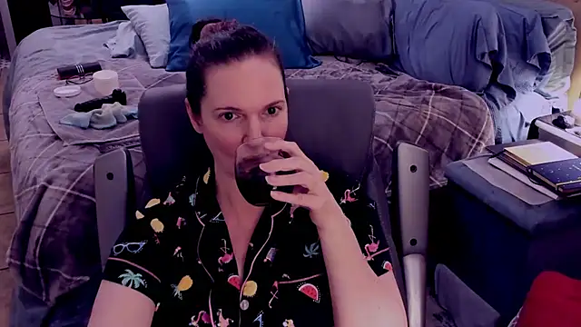 ninajaymes online show from 12/18/24, 10:35