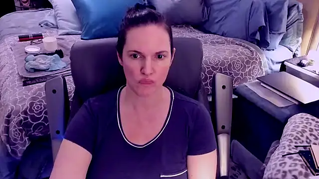 ninajaymes online show from 12/28/24, 11:05
