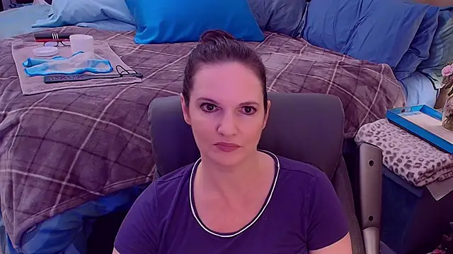 ninajaymes online show from 09/25/25, 09:40