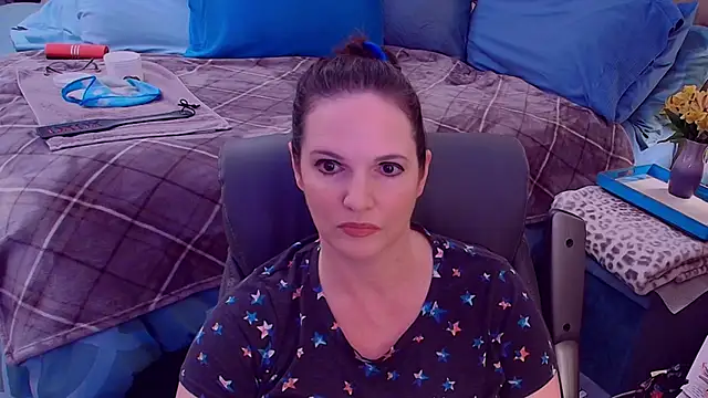 ninajaymes online show from 09/30/25, 10:48