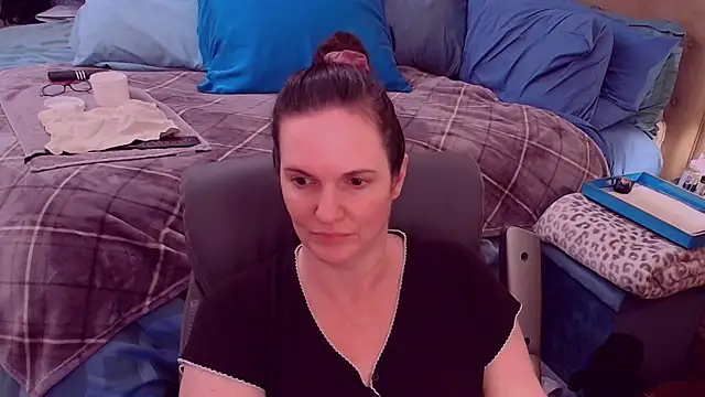 ninajaymes online show from 12/01/25, 02:27