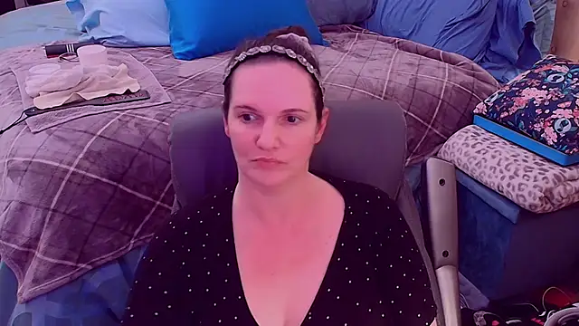 ninajaymes online show from 12/13/25, 11:54