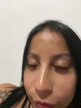 Snapshot of BetanyMiller chatting on 05/16/26, 11:57 BetanyMiller online show from 05/16/26, 11:57