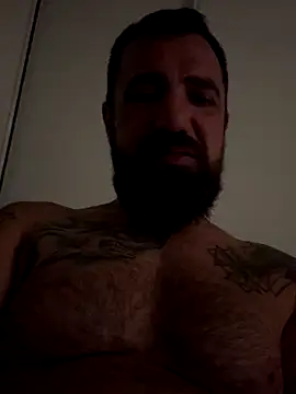 Snapshot of KstnSrg19 chatting on 09/22/25, 11:51 KstnSrg19 online show from 09/22/25, 11:51