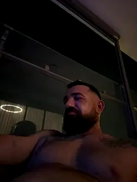 Snapshot of KstnSrg19 chatting on 11/07/25, 03:34 KstnSrg19 online show from 11/07/25, 03:34