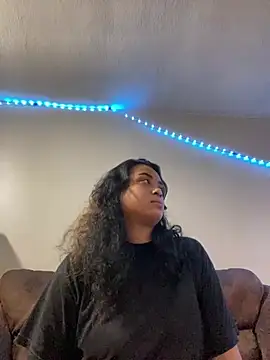 SoakedUpKitty- online show from 06/29/26, 04:40