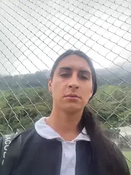 lola diez online show from 10/10/25, 08:41