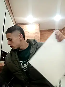 1C2AM22 online show from 10/22/25, 03:18