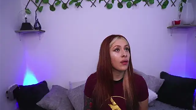 SophiieCumsx online show from 09/18/25, 12:29