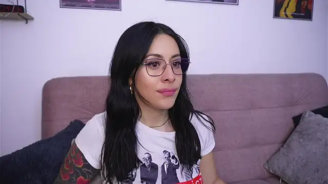 SophiieCumsx online show from 06/26/26, 03:00