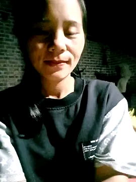 Suni2345 online show from 10/11/25, 10:30