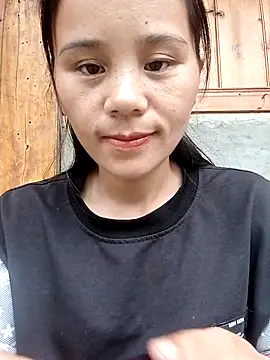 Suni2345 online show from 10/19/25, 01:39