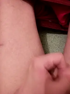 boytwink7 online show from 12/13/25, 10:37