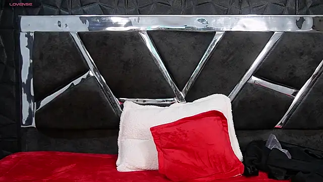 chlo foxx online show from 09/10/25, 02:11