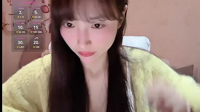 Snapshot of xiaoyun_666 chatting on 10/22/25, 08:30 xiaoyun 666 online show from 10/22/25, 08:30