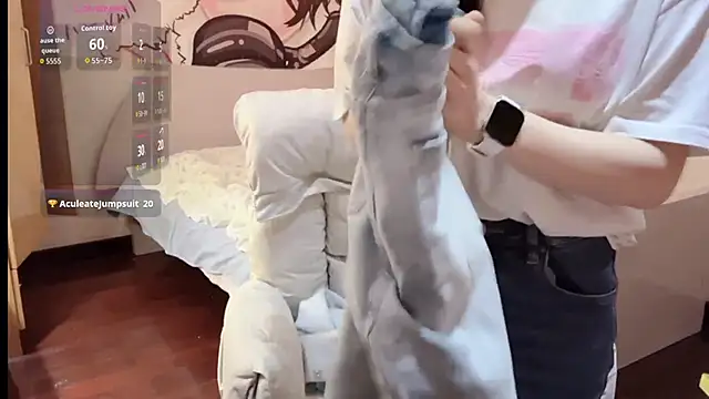 Snapshot of xiaoyun_666 chatting on 11/09/25, 01:42 xiaoyun 666 online show from 11/09/25, 01:42