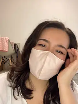 NATSUMI00 online show from 10/05/25, 05:39