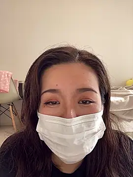 NATSUMI00 online show from 10/14/25, 05:41