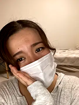 NATSUMI00 online show from 10/16/25, 05:36