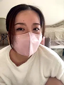 NATSUMI00 online show from 12/14/25, 03:34