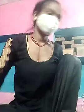 Snapshot of Sharmili_xx chatting on 09/22/25, 11:18 Sharmili xx online show from 09/22/25, 11:18