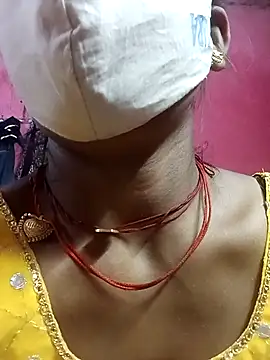 Snapshot of Sharmili_xx chatting on 09/24/25, 03:26 Sharmili xx online show from 09/24/25, 03:26