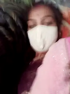 Snapshot of Sharmili_xx chatting on 10/05/25, 06:50 Sharmili xx online show from 10/05/25, 06:50