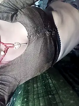 Snapshot of Sharmili_xx chatting on 10/07/25, 12:19 Sharmili xx online show from 10/07/25, 12:19