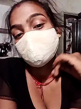 Snapshot of Sharmili_xx chatting on 10/19/25, 09:26 Sharmili xx online show from 10/19/25, 09:26