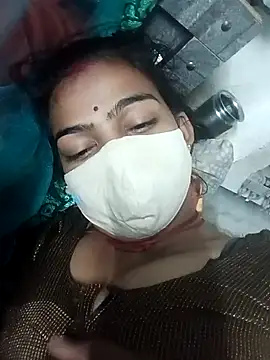 Snapshot of Sharmili_xx chatting on 10/22/25, 10:31 Sharmili xx online show from 10/22/25, 10:31