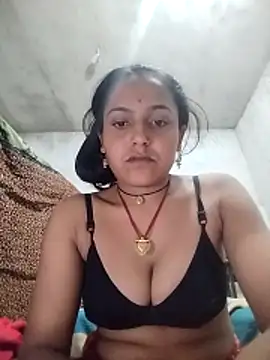 Snapshot of Sonam_shinde chatting on 02/10/26, 06:01 Sonam shinde online show from 02/10/26, 06:01