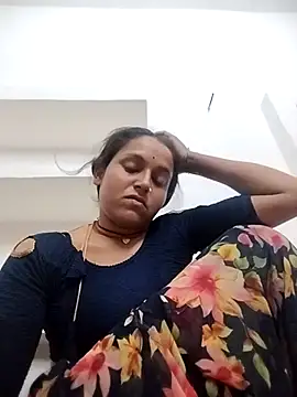 Snapshot of Sonam_shinde chatting on 03/27/26, 04:40 Sonam shinde online show from 03/27/26, 04:40