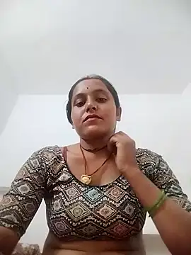 Snapshot of Sonam_shinde chatting on 03/30/26, 05:52 Sonam shinde online show from 03/30/26, 05:52