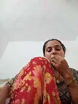Snapshot of Sonam_shinde chatting on 04/04/26, 10:13 Sonam shinde online show from 04/04/26, 10:13