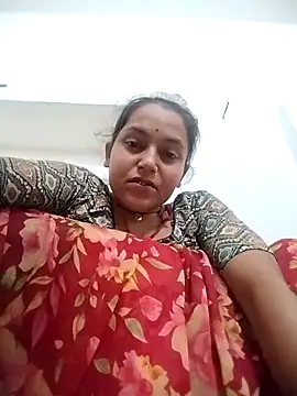 Snapshot of Sonam_shinde chatting on 04/06/26, 06:42 Sonam shinde online show from 04/06/26, 06:42