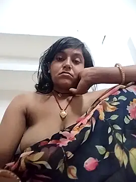 Snapshot of Sonam_shinde chatting on 04/15/26, 07:58 Sonam shinde online show from 04/15/26, 07:58
