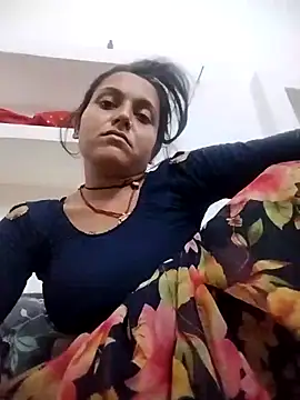 Snapshot of Sonam_shinde chatting on 05/17/26, 05:20 Sonam shinde online show from 05/17/26, 05:20