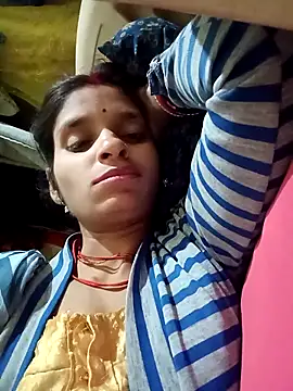 Snapshot of Punam_jindal chatting on 02/24/26, 03:21 Punam jindal online show from 02/24/26, 03:21