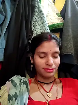 Snapshot of Punam_jindal chatting on 04/08/26, 02:00 Punam jindal online show from 04/08/26, 02:00
