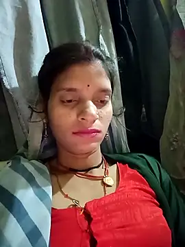 Snapshot of Punam_jindal chatting on 04/12/26, 12:37 Punam jindal online show from 04/12/26, 12:37