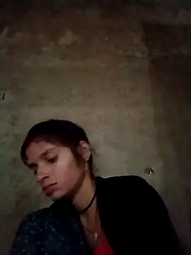 Snapshot of Punam_jindal chatting on 04/12/26, 01:05 Punam jindal online show from 04/12/26, 01:05