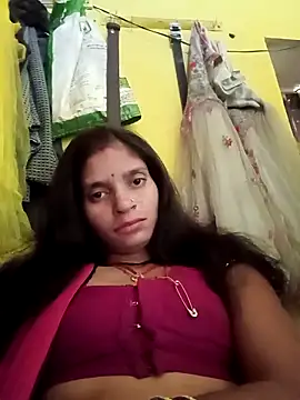 Snapshot of Punam_jindal chatting on 04/13/26, 04:29 Punam jindal online show from 04/13/26, 04:29